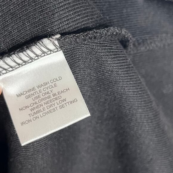 Vintage Y2K Energie Long Sleeve Embroidered Tee Womens Medium Black Floral - Picture 10 of 10